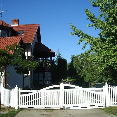 Apartmanhaz Gabriella Харканы Экстерьер фото